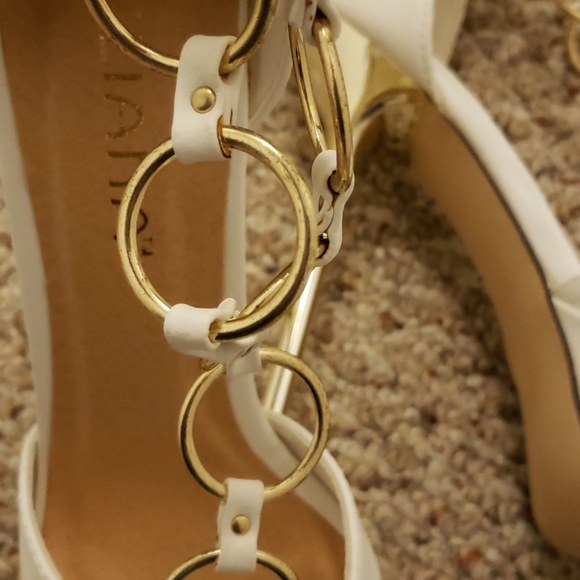 Shoes - Picture 3 of 3